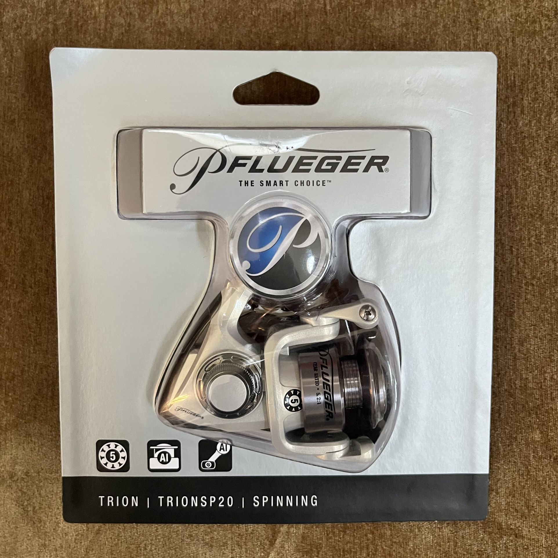 Pflueger Trion Spincast Fishing Reel TRIONSP20B 5.2:1