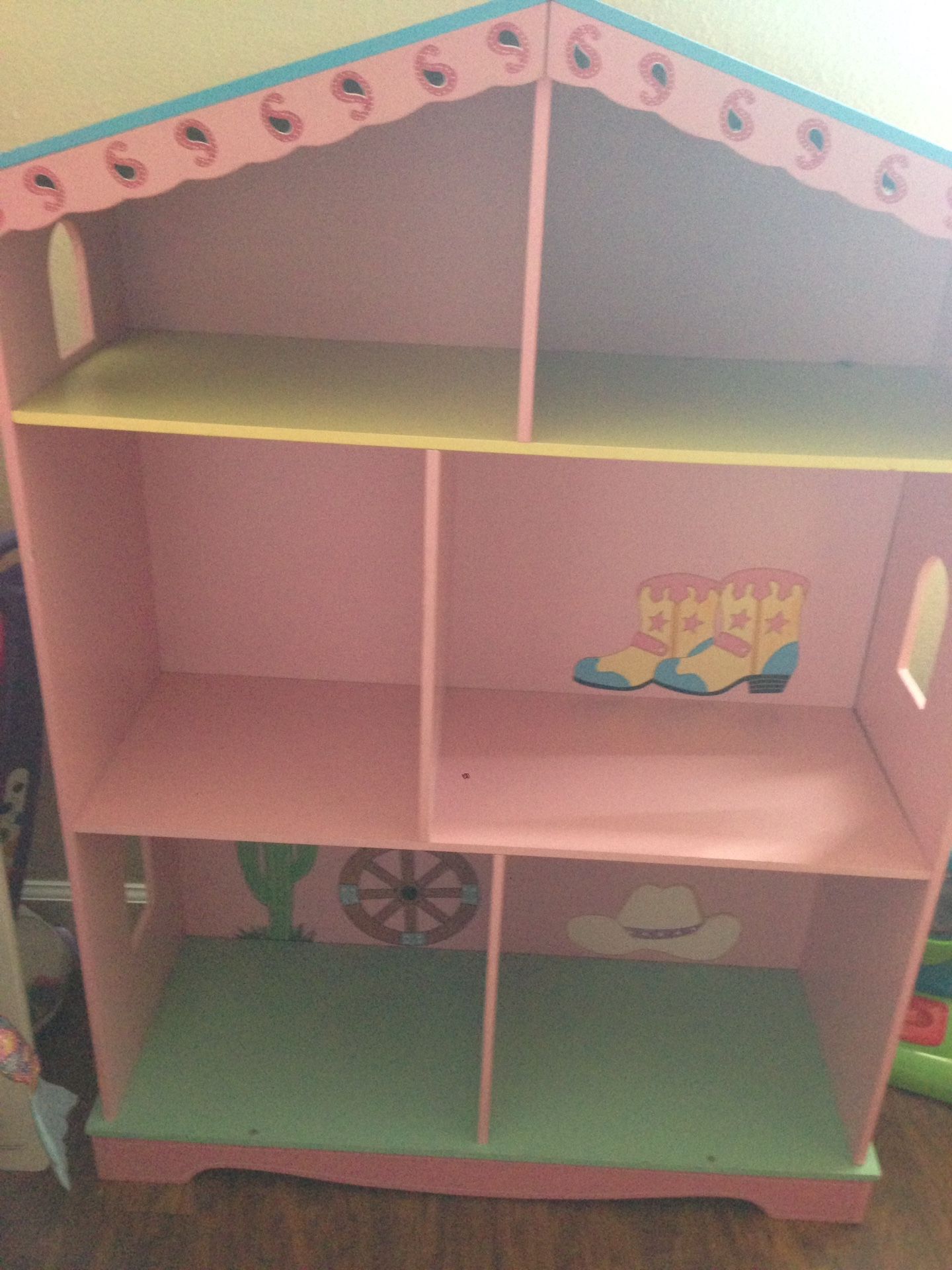 Dollhouse kids bookcase