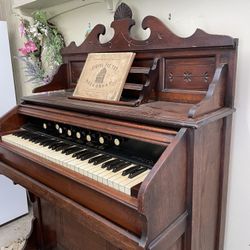 FREE 1800’s Pump Organ