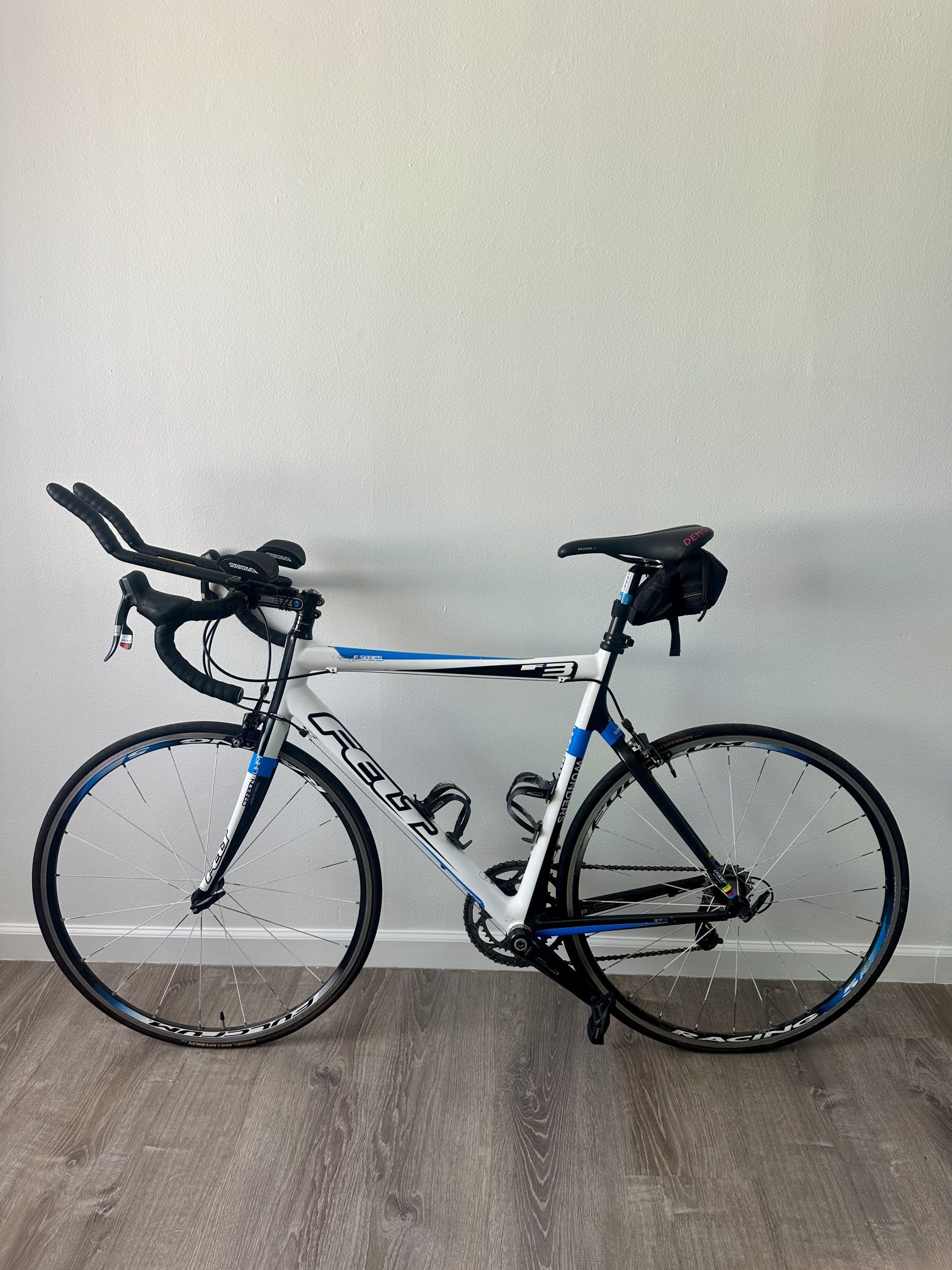 Felt F3 Carbon Fiber Road Bike with Aero Bars - 58cm