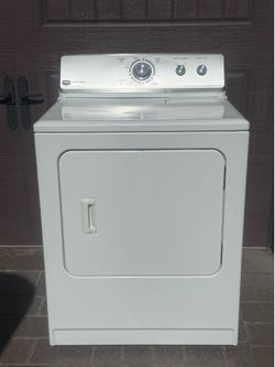 LIKE NEW MAYTAG CENTENNIAL DRYER