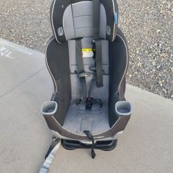 Graco Car Seat  Good Condition