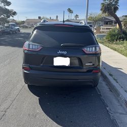 2019 Jeep Cherokee