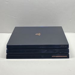 Ps4 pro 500 million edition, RARE Console. 33325/5000