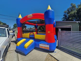 Kids party jumper 14x14x13