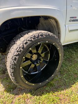 Look to trade for a 20x12 or 22x12