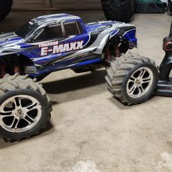 Traxxas E Maxx Rc Truck 