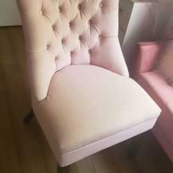 Light Pink Tufted Accent Chair