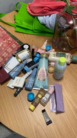 Make up n skin care lot. NEW
