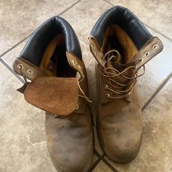 Timberlands Size 9