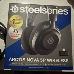 SteelSeries - Arctis Nova 5P Wireless Gaming Headset for PS5