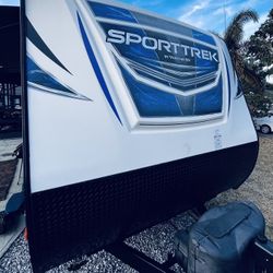 2020 Sporttrek Venture RV