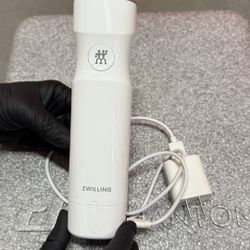 Zwilling Fresh & Save Cordless Vacuum Pump White with USB Cable – Tested
