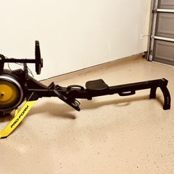 Rowing Machine Excellent Condition 