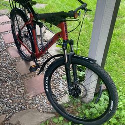 29” Frame Like New & Lots Of Extras