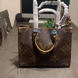 Handbag