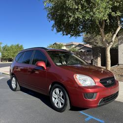 2008 Kia Rondo