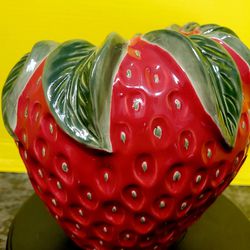 Ceramic Strawberry Planter Pot Measures 9"×4.5"