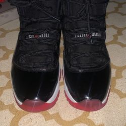 Bred 11s Size 12 Great Condition
