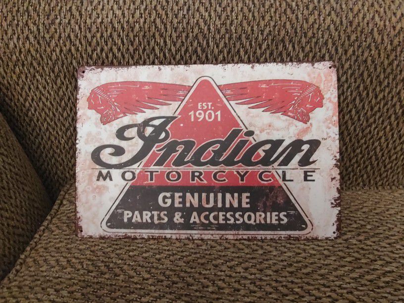 INDIAN MOTORCYCLE METAL SIGN. 12" X 8". NEW. PICKUP ONLY.