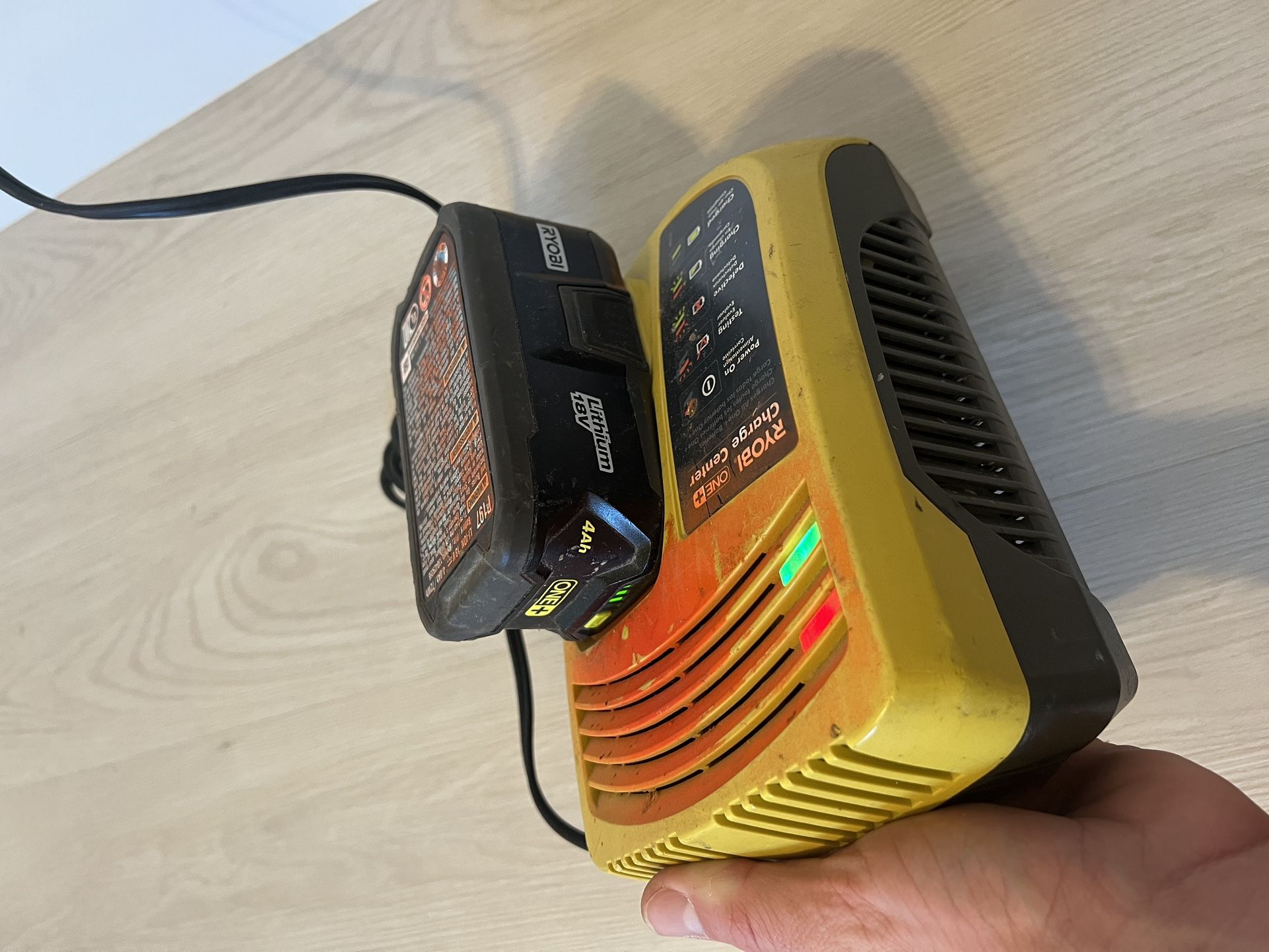 18v Ryobi Battery With Charger