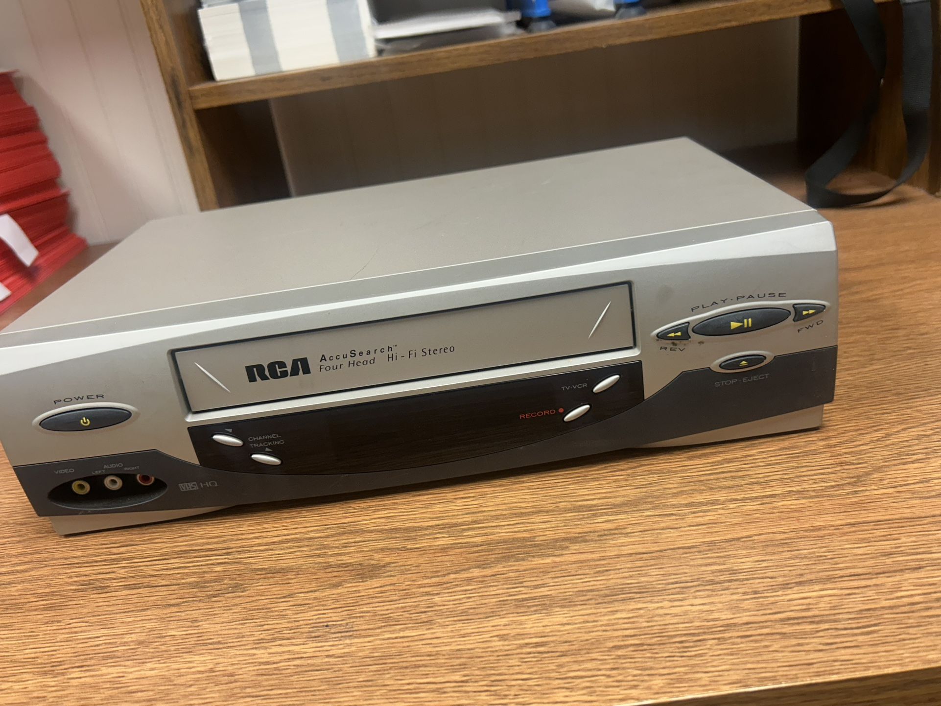 RCA VCR Player – Four Head Hi-Fi Stereo