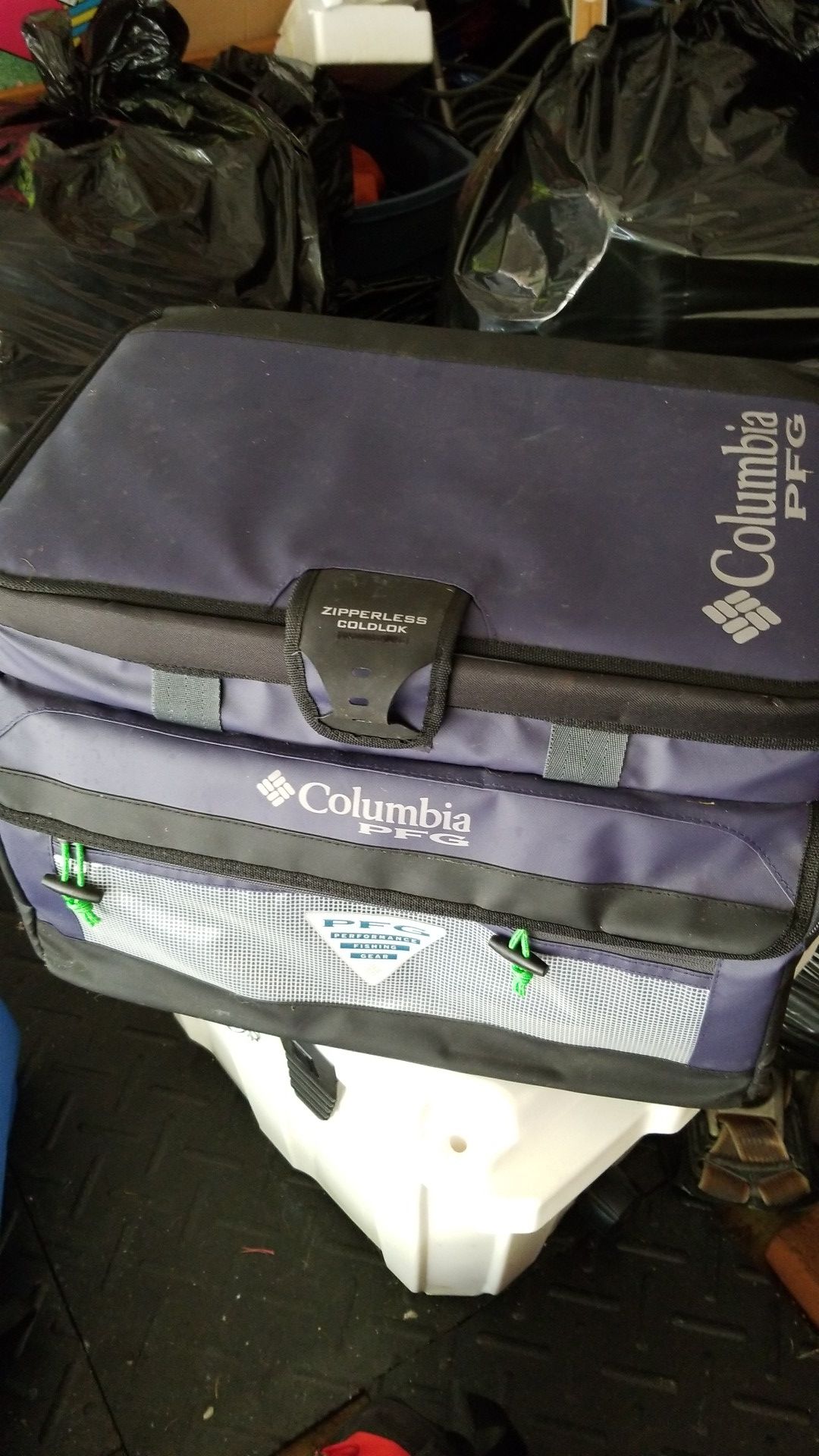 Columbia pfg cooler