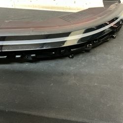 HYUNDAI KONA 2024-2025 FRONT BAR LAMP OEM