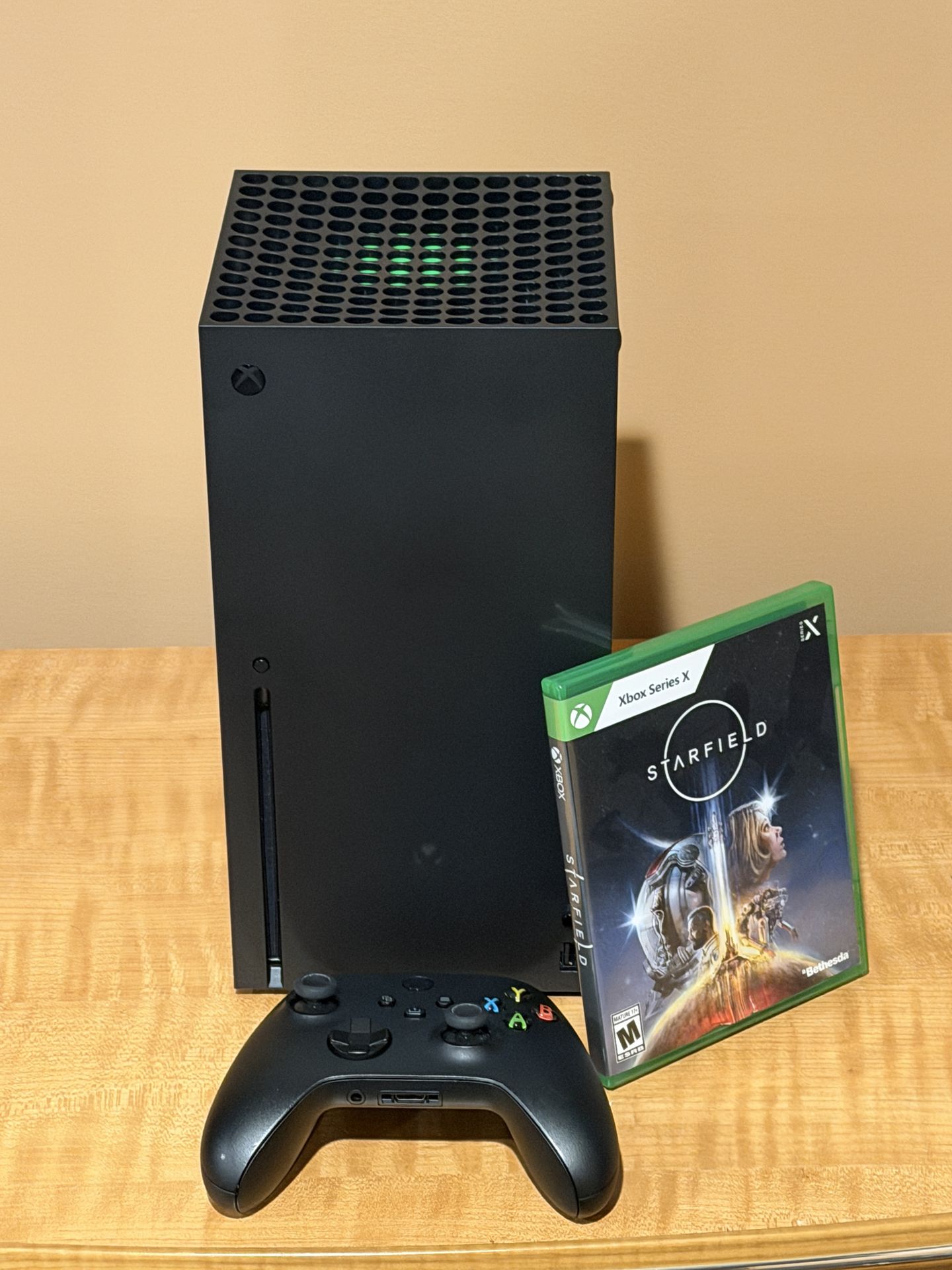 Xbox Series X 1TB mint Starfield