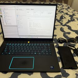 Alienware m16 r2 2024