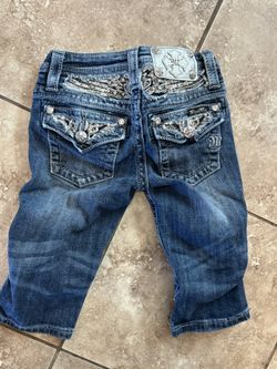 Little girls miss me capri size 7T