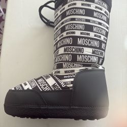 Moschino Boots