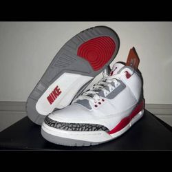 Shoes/clothes