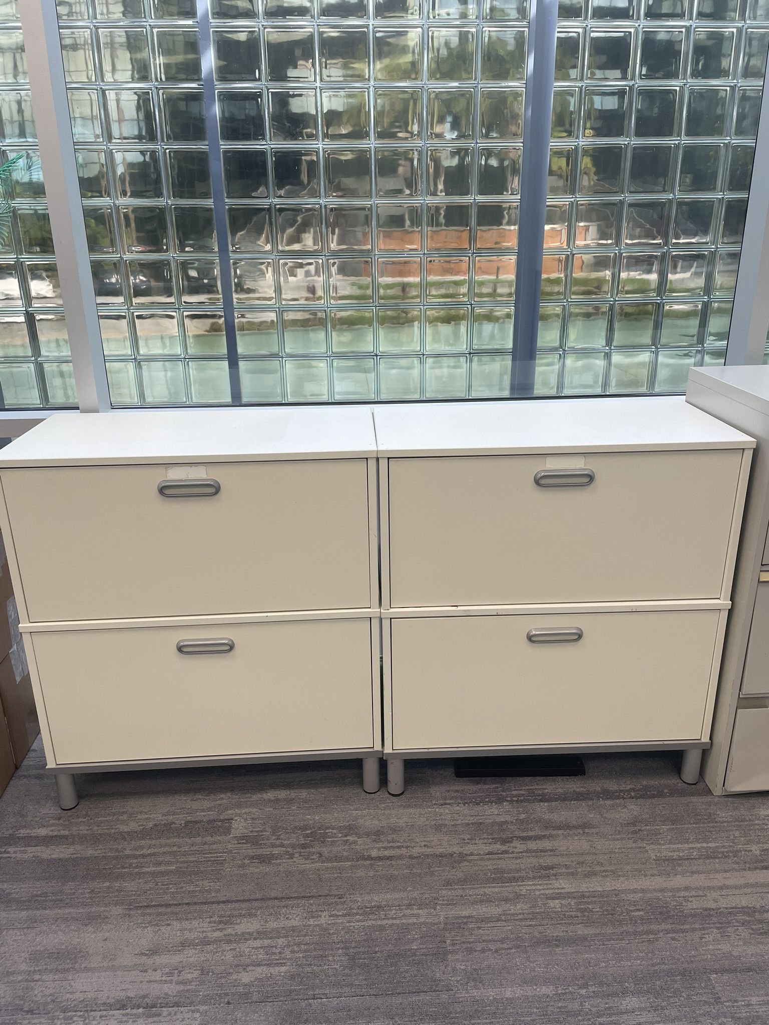 Free - 2 Filing Cabinet In Sorrento Valley