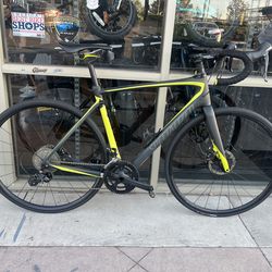 Specialized Roubaix Road Bike
