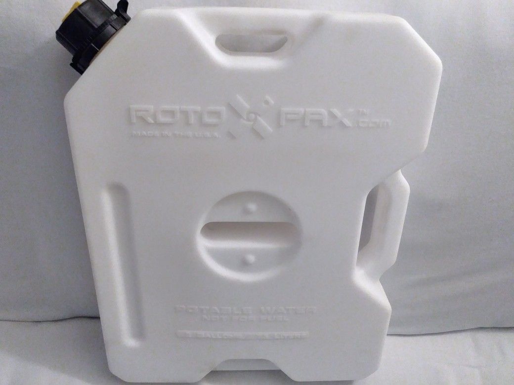 Rotopax potable water gallon 2.5