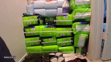 Adult diapers