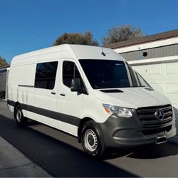 2022 Mercedes-Benz Sprinter 2500