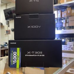 Fujifilm X-T30II With 18-55mm Silver 