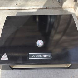 Baker stone pizza over