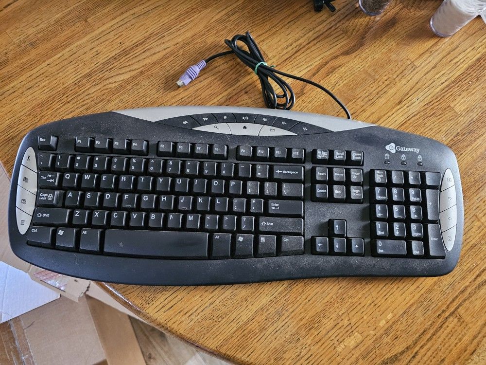 2 Keyboards