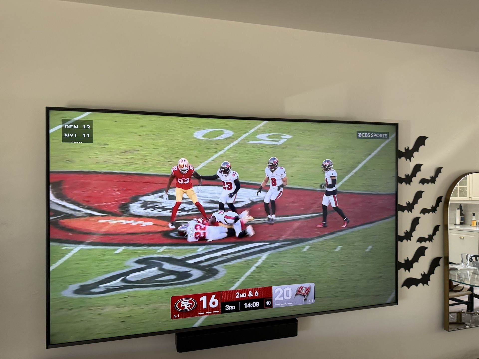 LG 65in Class Ut75 Series 4K TV. 1 Year Old