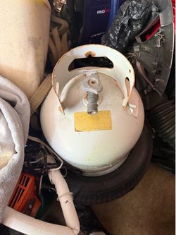 6 bbq tanks most full read all
