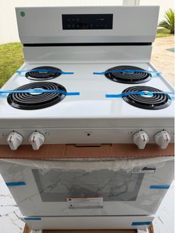 White Electric Coil Range with Oven