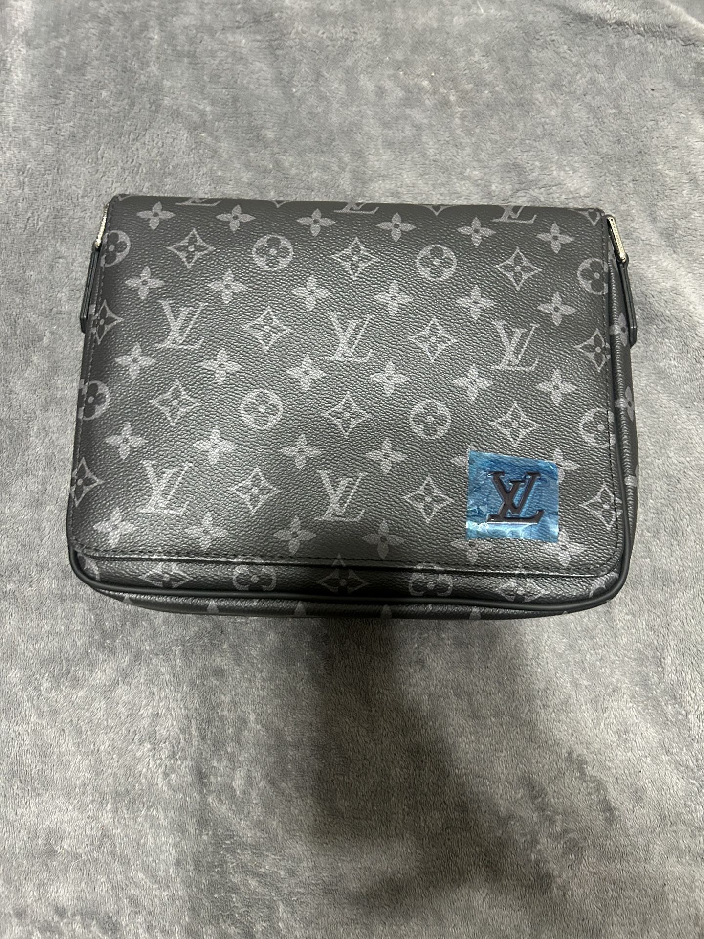 LOUIS VUITTON District PM Eclipse Monogram