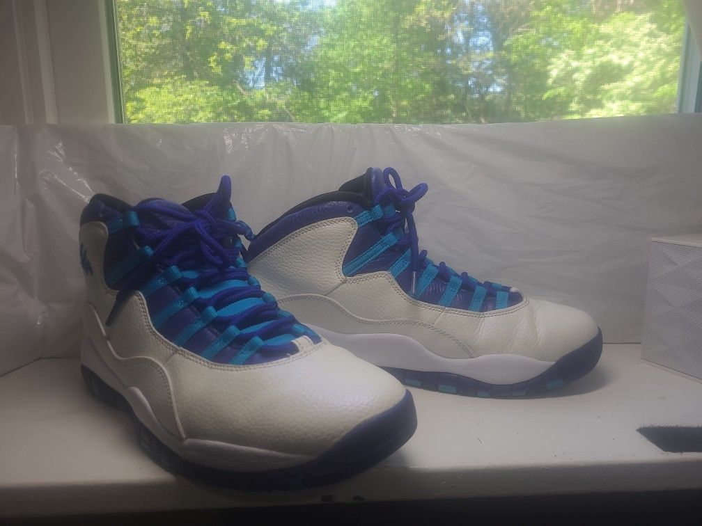 Air Jordan 10 Charlotte Hornets Size 10.5