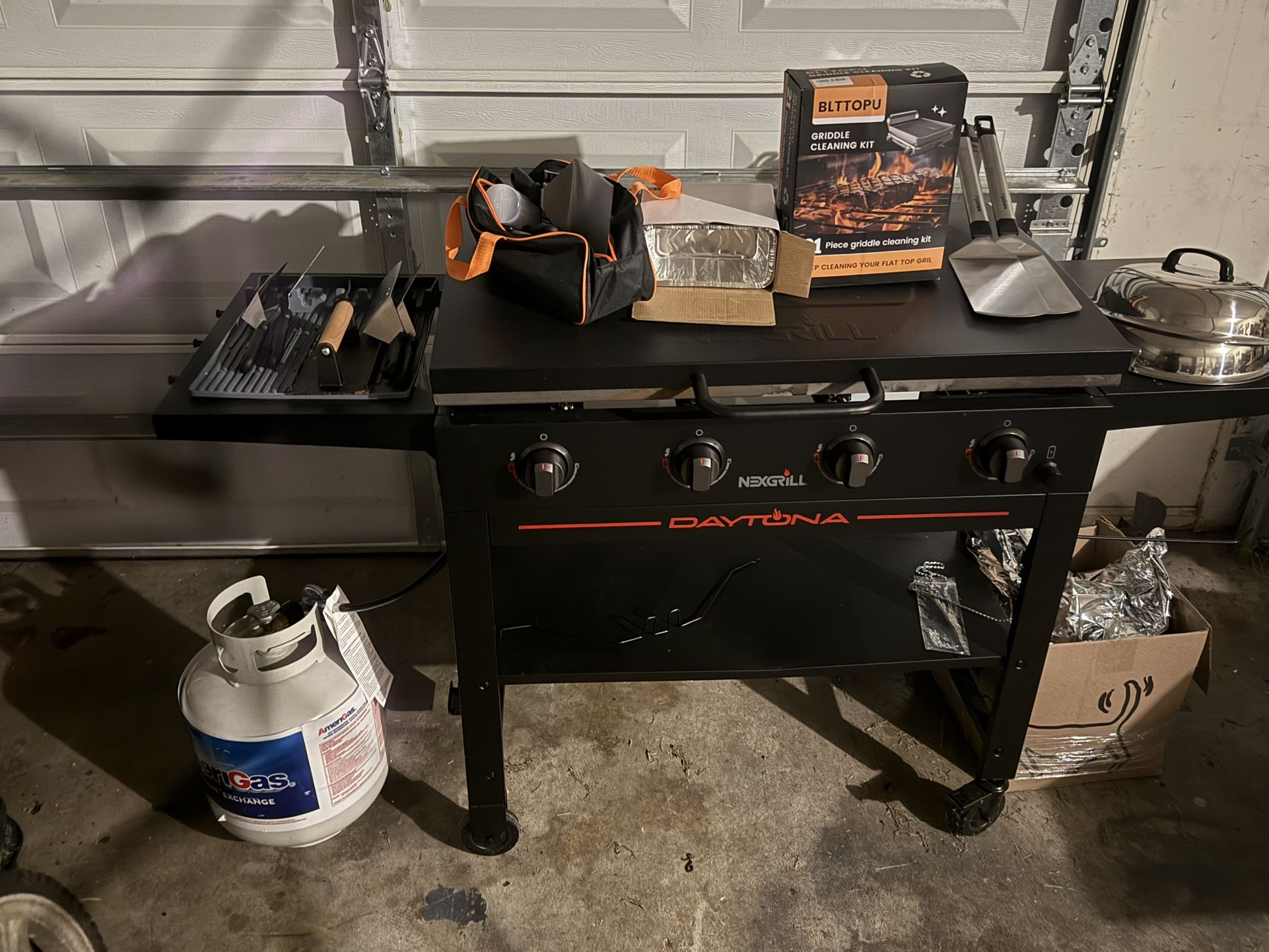 42” Daytona NexGrill Bundle