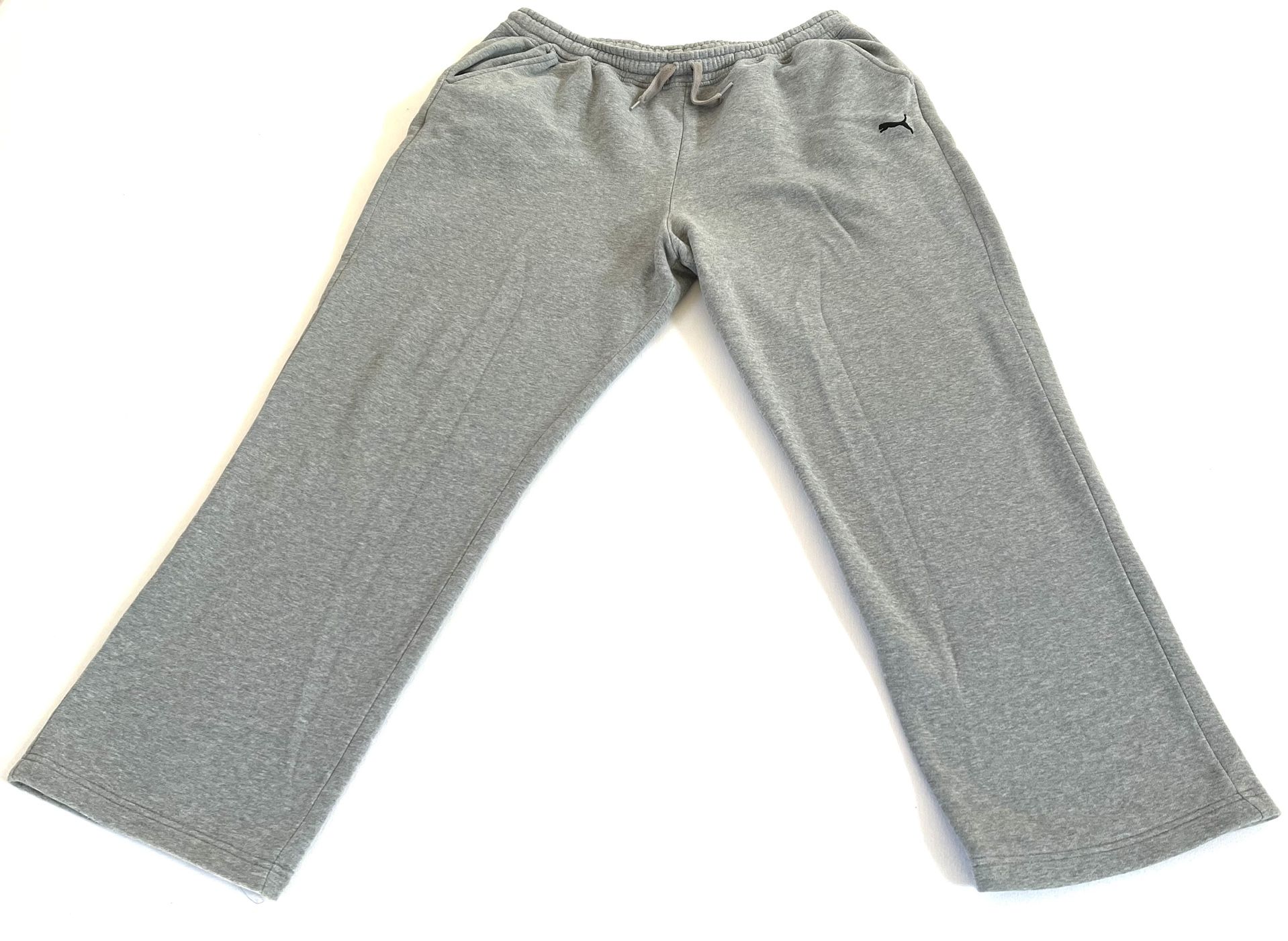 Puma Joggers Lot (2)