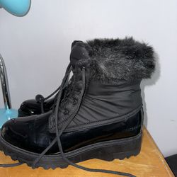 ALDO Snow Boots Size 9