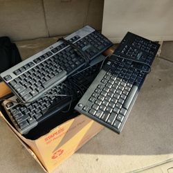 Box Of 11 Hp Keyboards 8 PS2 3 USB